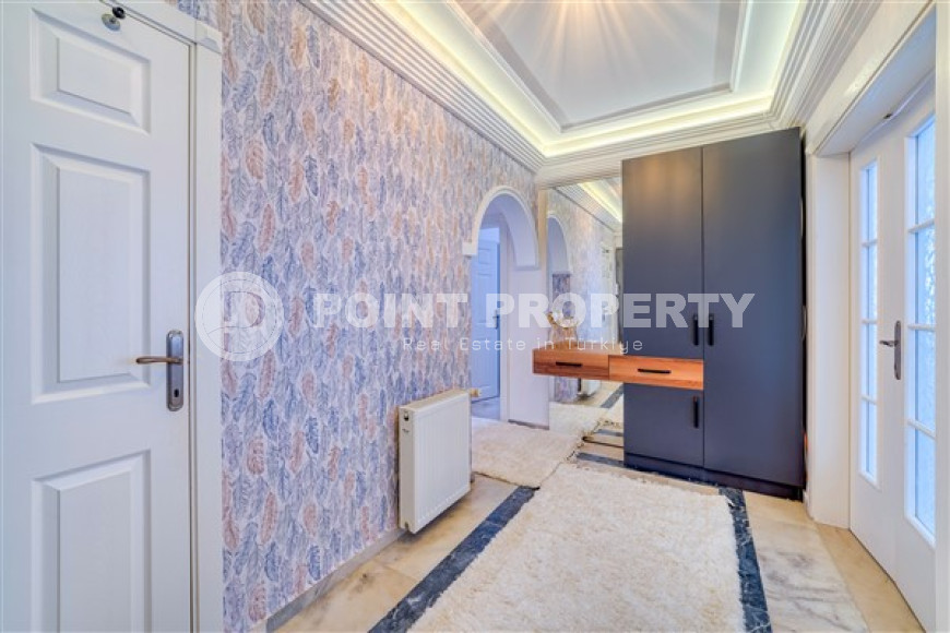 Ready to move in, 2+1 apartment, 125m² with designer interior with sea views in Mahmutlar, Alanya-id-1653-photo-26