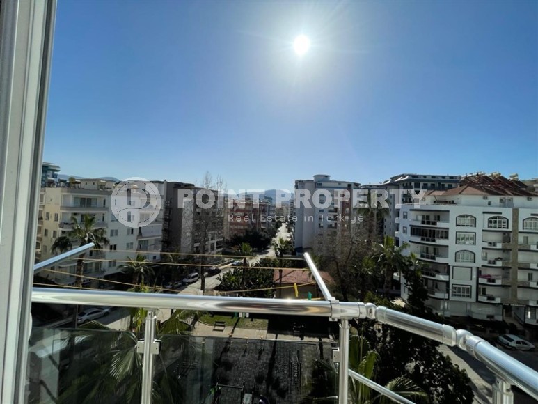 Просторная квартира с мебелью и техникой  в доме с бассейном-id-8304-фото-9