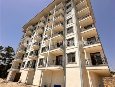 Квартиры в комплексе на завершающей стадии строительства в Авсалларе-id-8305-фото-3