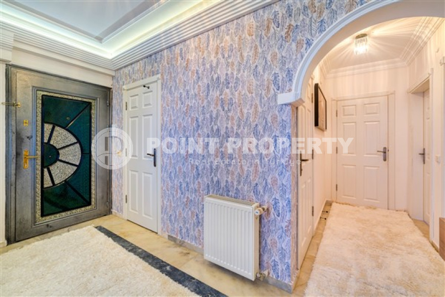 Ready to move in, 2+1 apartment, 125m² with designer interior with sea views in Mahmutlar, Alanya-id-1653-photo-28