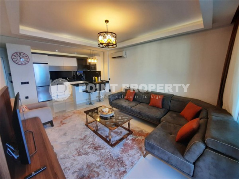 Видовая квартира с одной спальней, 70м², на первой береговой линии в элитном комплексе Каргыджака, Аланья-id-1654-фото-2