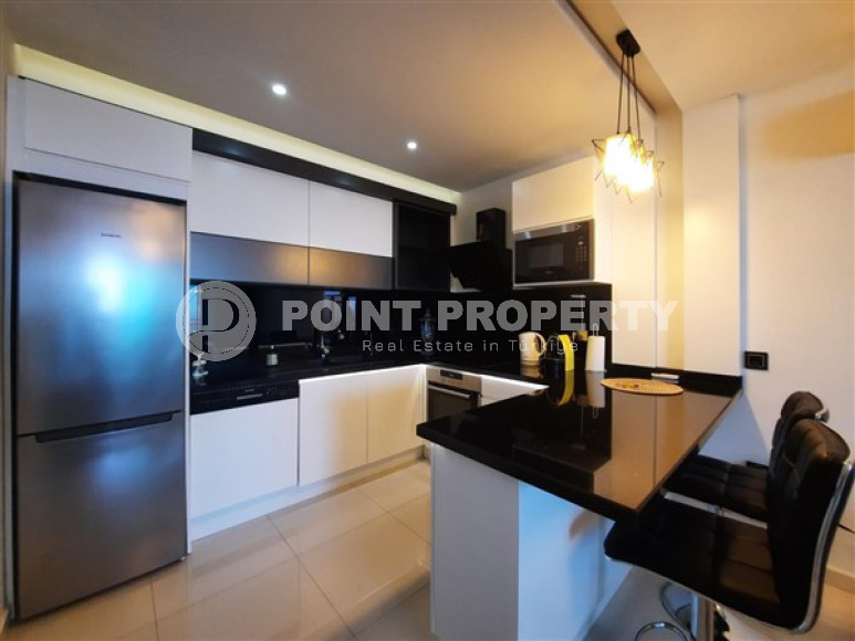 Видовая квартира с одной спальней, 70м², на первой береговой линии в элитном комплексе Каргыджака, Аланья-id-1654-фото-8