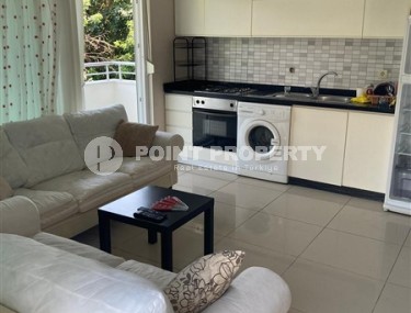 Большая квартира 1+1 на второй береговой линии в Кестеле-id-8311-фото-2