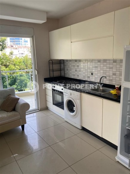 Большая квартира 1+1 на второй береговой линии в Кестеле-id-8311-фото-3