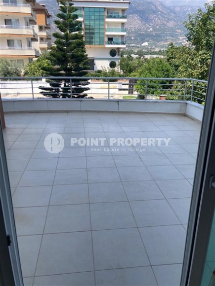 Большая квартира 1+1 на второй береговой линии в Кестеле-id-8311-фото-7