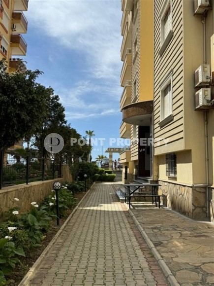 2+1 apartment with side sea view in Mahmutlar-id-8327-photo-11