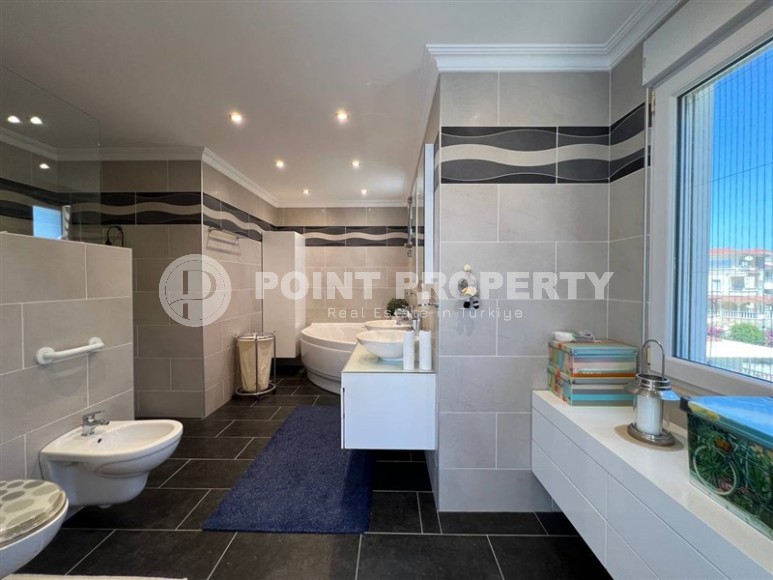 Великолепная вилла с собственным садом в районе Инжекум-id-8344-фото-14