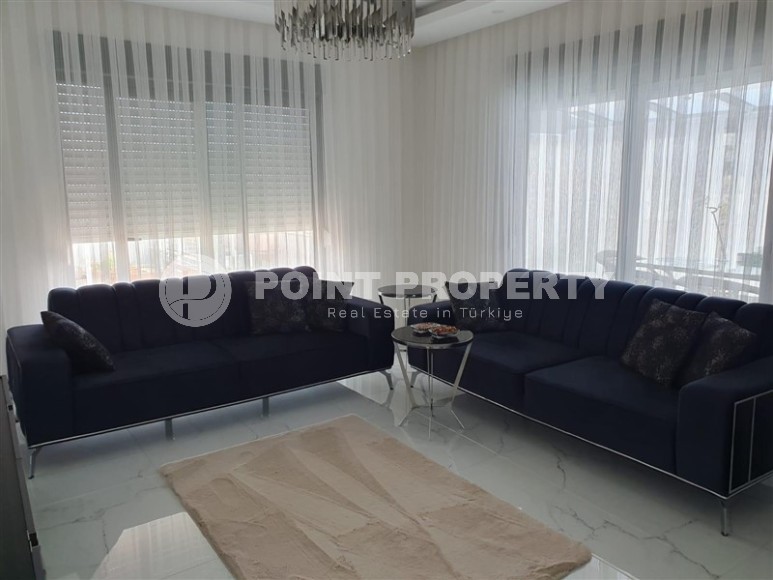 Пентхаус 3+1 с видом на горы в новом комплексе в районе Клеопатра-id-8376-photo-2