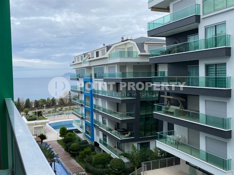 Квартира с боковым видом на море и собственным пляжем на первой линии-id-8379-фото-10