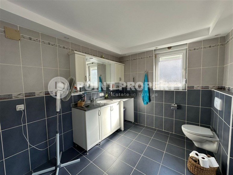 Вилла 3+1 с панорамным видом на море в районе Каргыджак-id-8384-фото-23