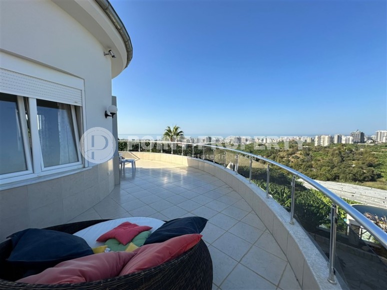 Вилла 3+1 с панорамным видом на море в районе Каргыджак-id-8384-фото-24