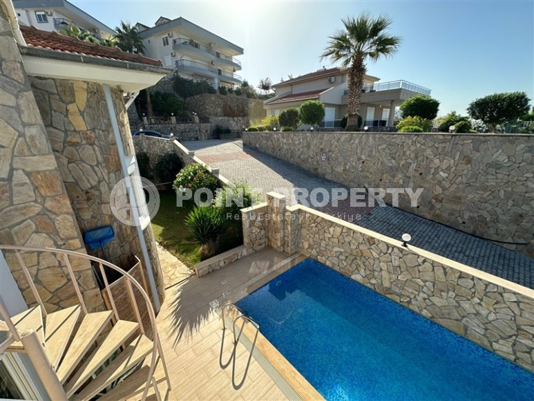 Вилла 3+1 с панорамным видом на море в районе Каргыджак-id-8384-фото-27