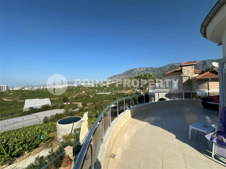 Villa 3+1 with panoramic sea view in Kargicak-id-8384-photo-30