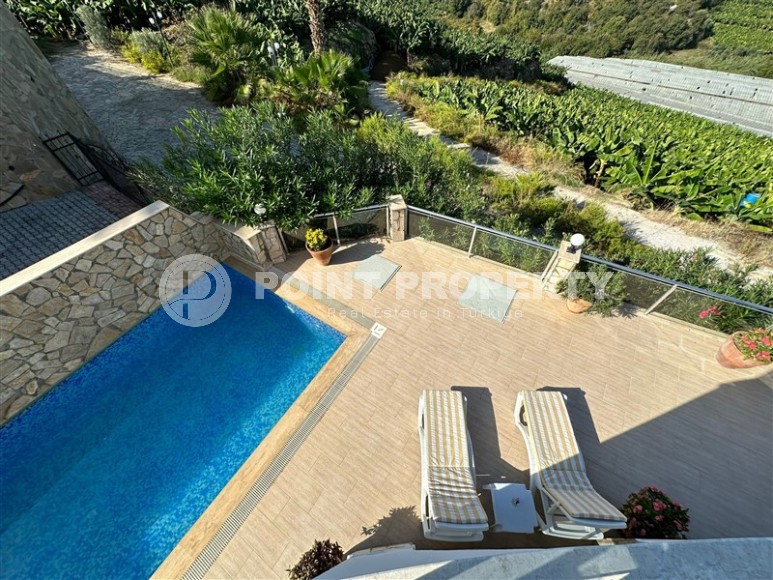 Вилла 3+1 с панорамным видом на море в районе Каргыджак-id-8384-фото-31