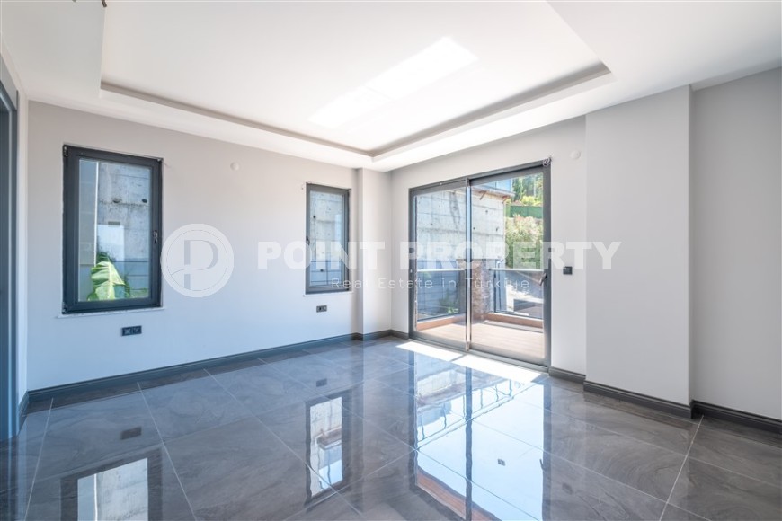 Detached 4+1 Villa Suitable for Turkish Citizenship-id-8386-photo-13