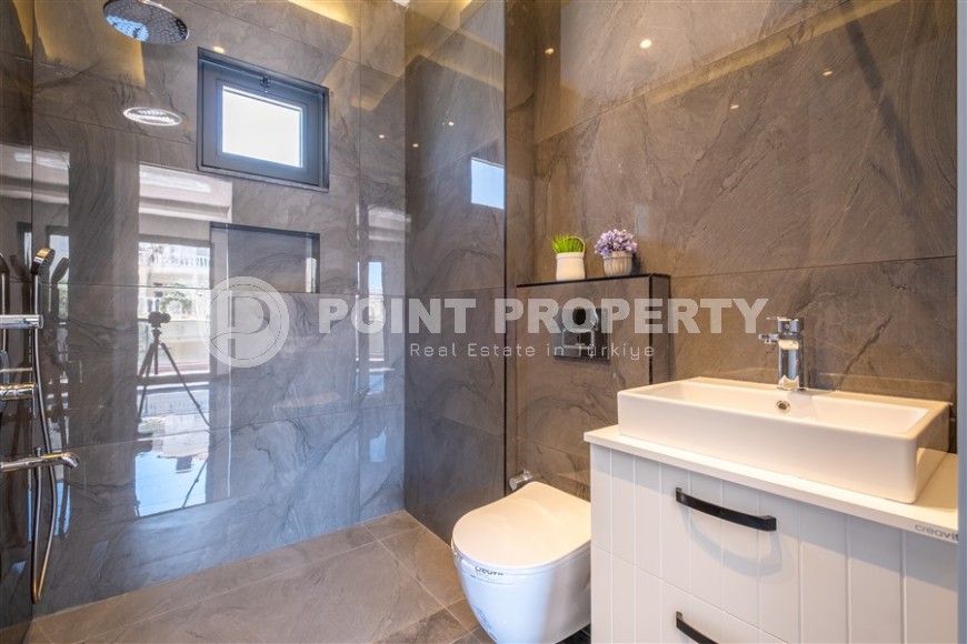 Detached 4+1 Villa Suitable for Turkish Citizenship-id-8386-photo-16