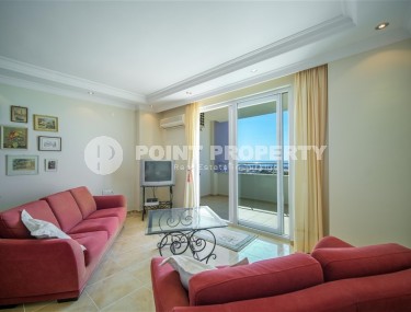 Spacious apartment with superb panoramic views in Payallar-id-8397-photo-4
