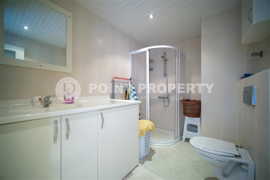 Spacious apartment with superb panoramic views in Payallar-id-8397-photo-8