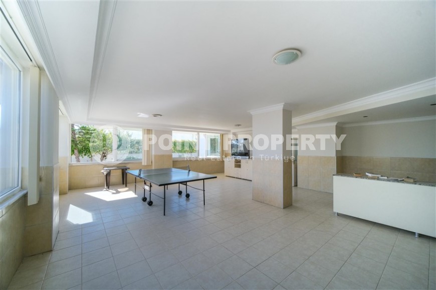 Spacious apartment with superb panoramic views in Payallar-id-8397-photo-16