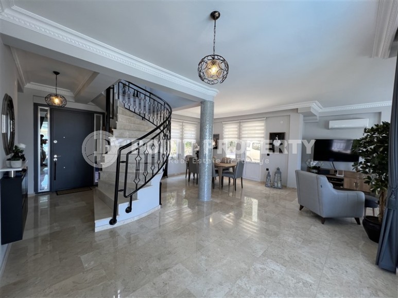 Просторная вилла с видом на море в Каргыджак-id-8401-фото-2