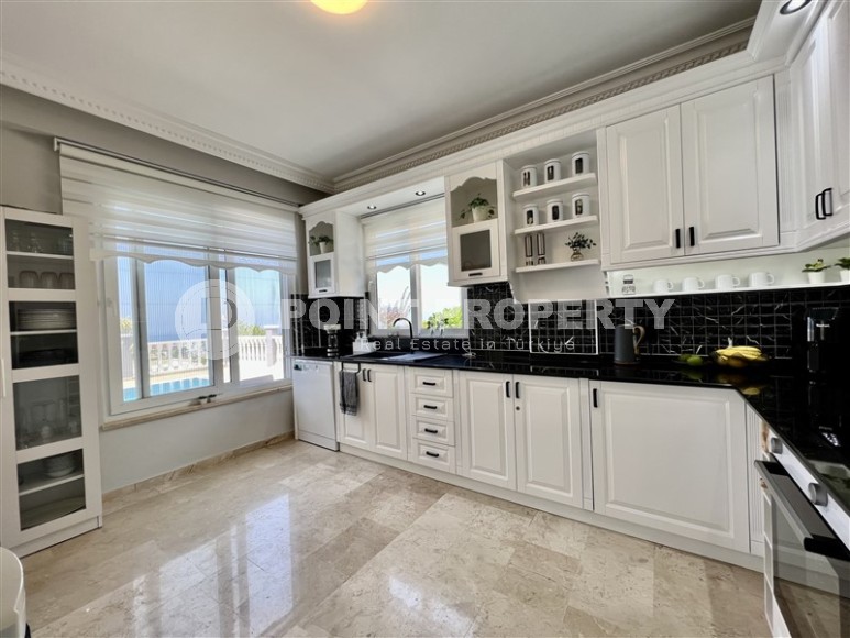 Просторная вилла с видом на море в Каргыджак-id-8401-фото-5