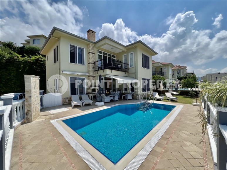 Просторная вилла с видом на море в Каргыджак-id-8401-фото-22