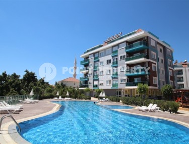 Современная квартира 125 м² с дизайнерским ремонтом в районе Верхняя Обa-id-8402-фото-1