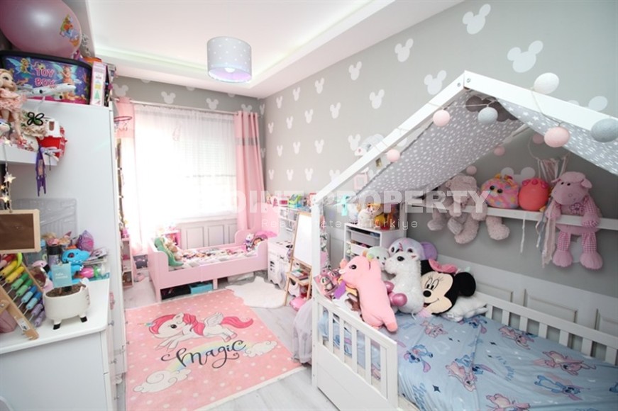 Современная квартира 125 м² с дизайнерским ремонтом в районе Верхняя Обa-id-8402-фото-8