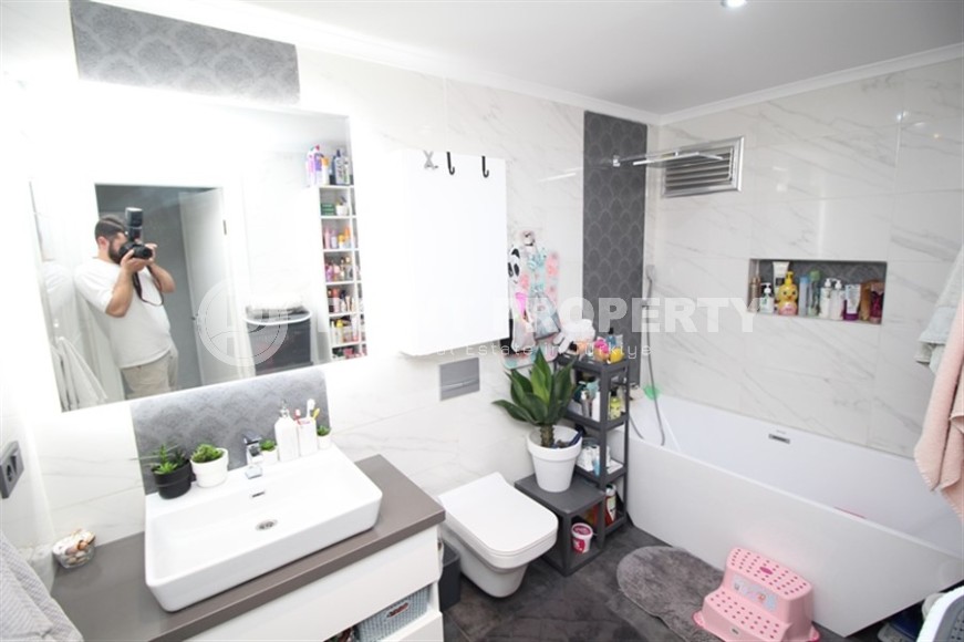 Современная квартира 125 м² с дизайнерским ремонтом в районе Верхняя Обa-id-8402-фото-10