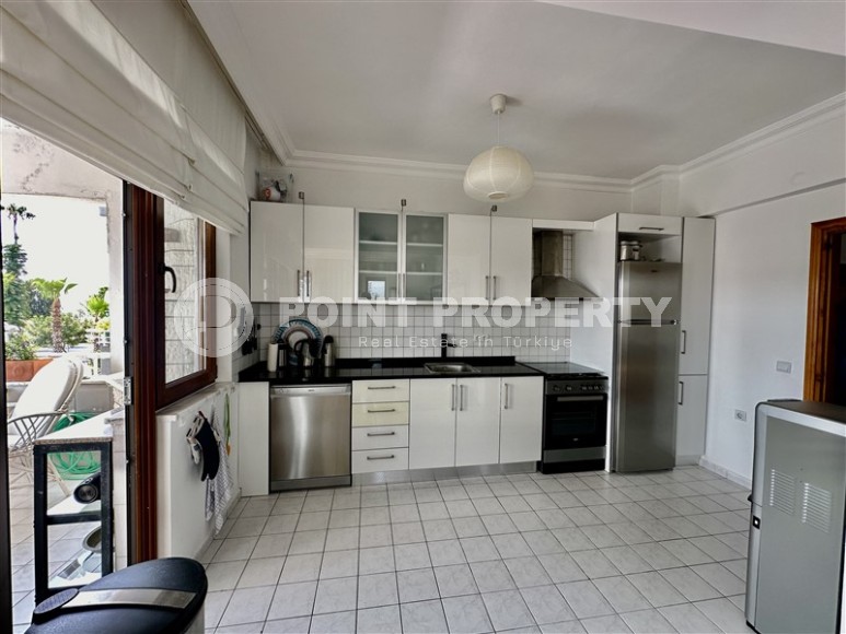 Уютная квартира 160 м² на первой линии в Турклере с видом на море-id-8403-фото-2