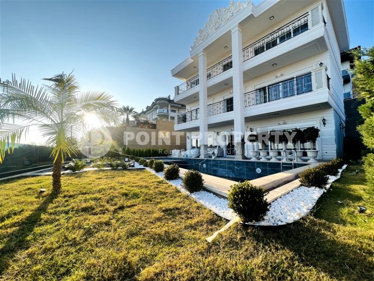 Роскошная триплекс-вилла в центре Аланьи – Тепе-id-8408-фото-23