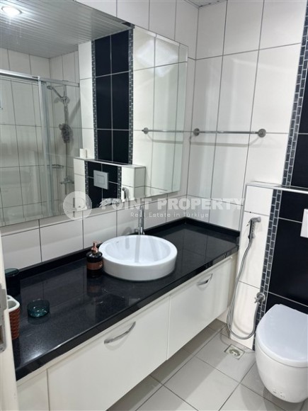 Роскошная квартира на первой береговой линии в Кестеле-id-8410-фото-11