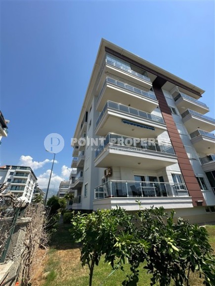 Роскошная квартира на первой береговой линии в Кестеле-id-8410-фото-18