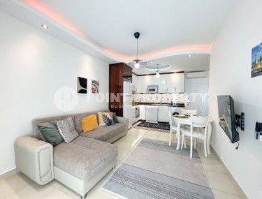 Просторная меблированная квартира вблизи от моря в популярном комплексе в Махмутларе-id-8416-фото-3