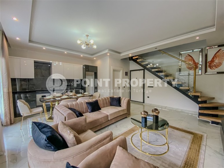 Великолепный дуплекс с садом в районе Верхняя Оба-id-8417-фото-6