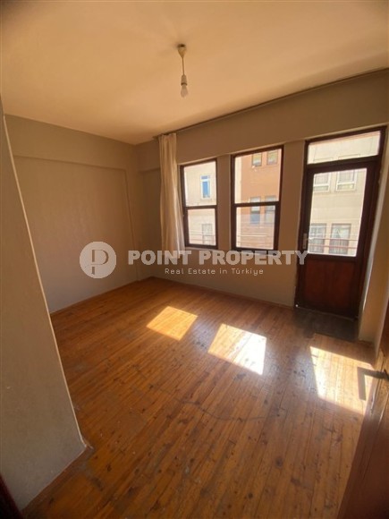 Светлая квартира 90 м² по доступной цене в центре Аланьи-id-8419-фото-2