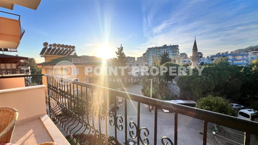 Квартира 2+1 в центральной части Алании с открытым видам на город и горы-id-8456-photo-12