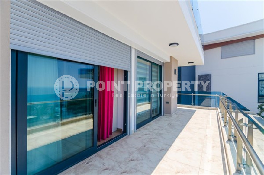 Элитная недвижимость в Алании: шикарная трехэтажная вилла 5+1, 520м², в уникальной резиденции в Конаклы.-id-1663-фото-47