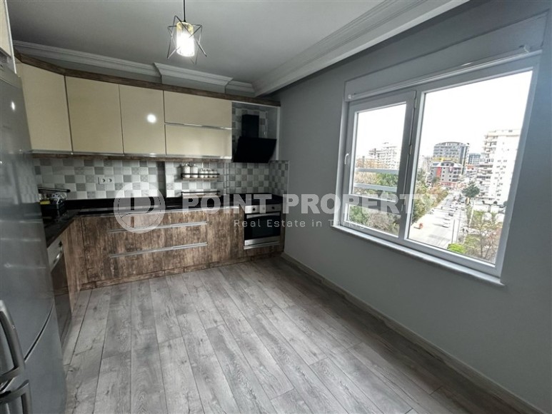 Двухуровневая квартира 5+1 в Махмутларе. Подходит под получение турецкого гражданства-id-8462-photo-4