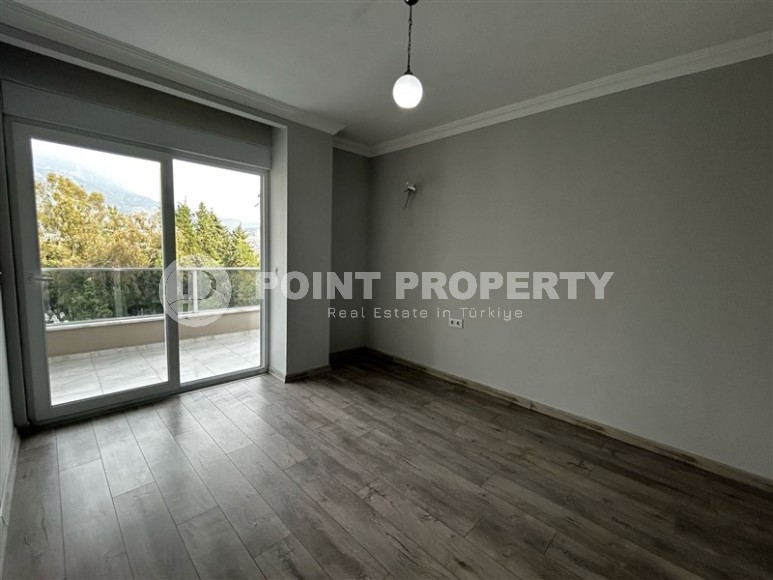 Двухуровневая квартира 5+1 в Махмутларе. Подходит под получение турецкого гражданства-id-8462-photo-11