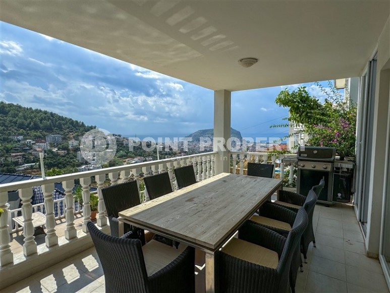 Трехэтажная вилла с невероятными видами на море-id-8464-фото-5