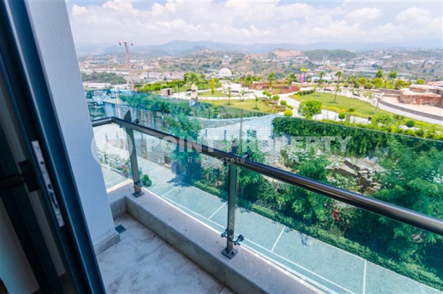 Элитная недвижимость в Алании: шикарная трехэтажная вилла 5+1, 520м², в уникальной резиденции в Конаклы.-id-1663-фото-82