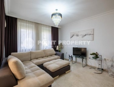 Современная вилла с мансардой и зелёным садом в Конаклы-id-8477-photo-2