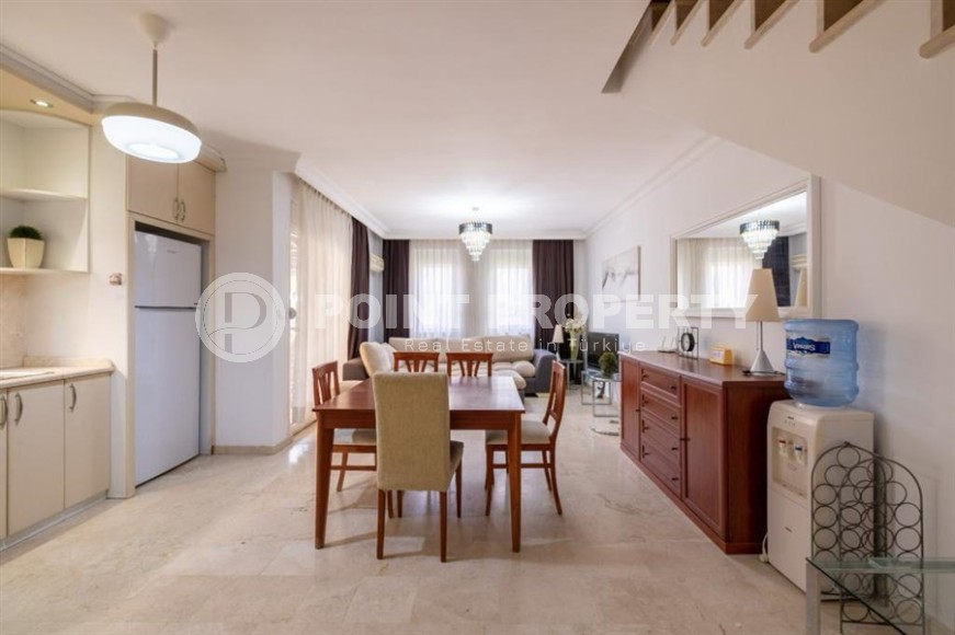 Современная вилла с мансардой и зелёным садом в Конаклы-id-8477-photo-4