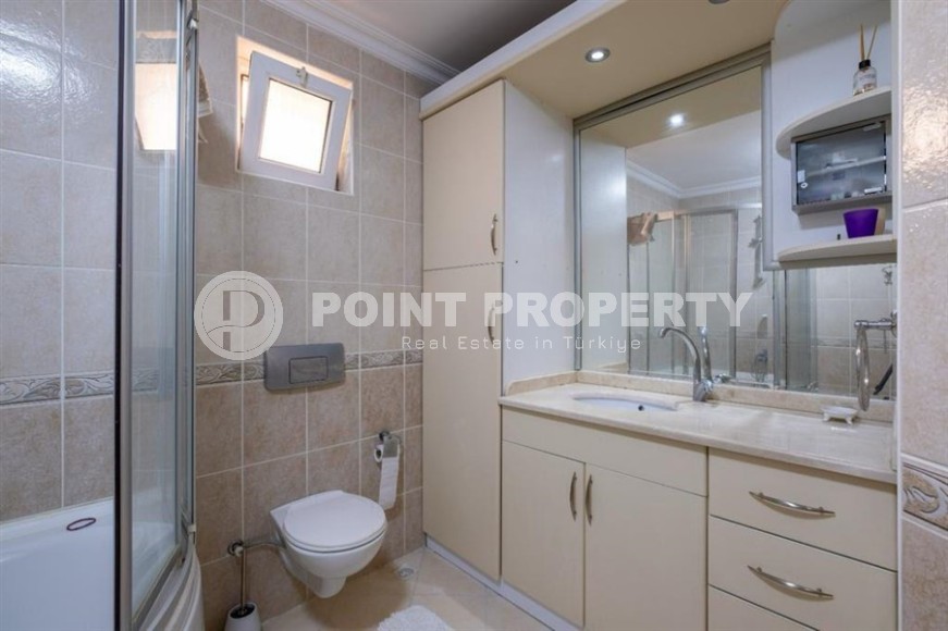 Современная вилла с мансардой и зелёным садом в Конаклы-id-8477-photo-11