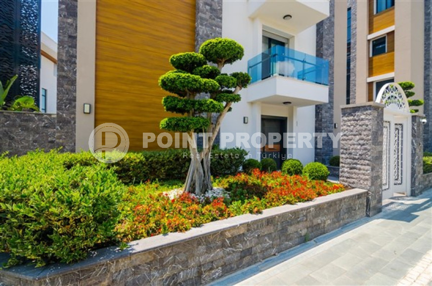 Элитная недвижимость в Алании: шикарная трехэтажная вилла 5+1, 520м², в уникальной резиденции в Конаклы.-id-1663-фото-94