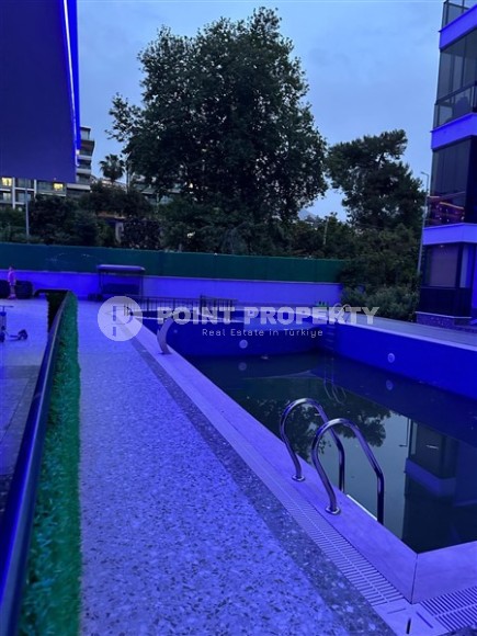 Квартира с тремя спальнями в районе Оба мебель и техника в цене-id-8483-photo-9