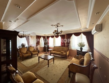 Большая квартира в центре Алании с террасой и джакузи-id-8485-фото-2