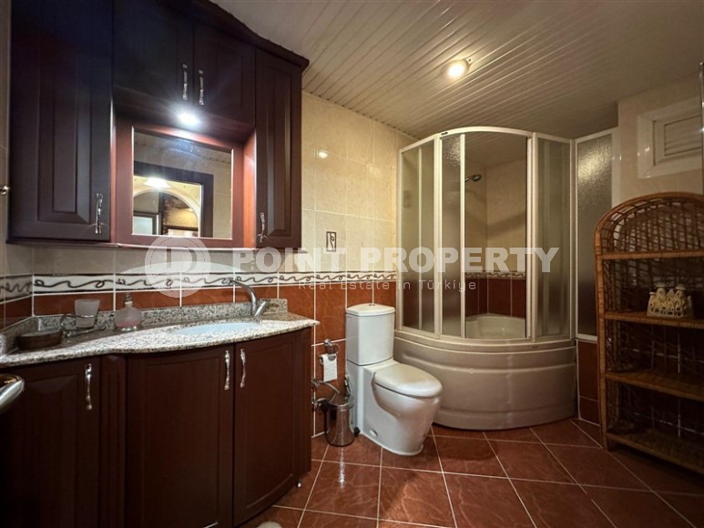 Большая квартира в центре Алании с террасой и джакузи-id-8485-фото-14