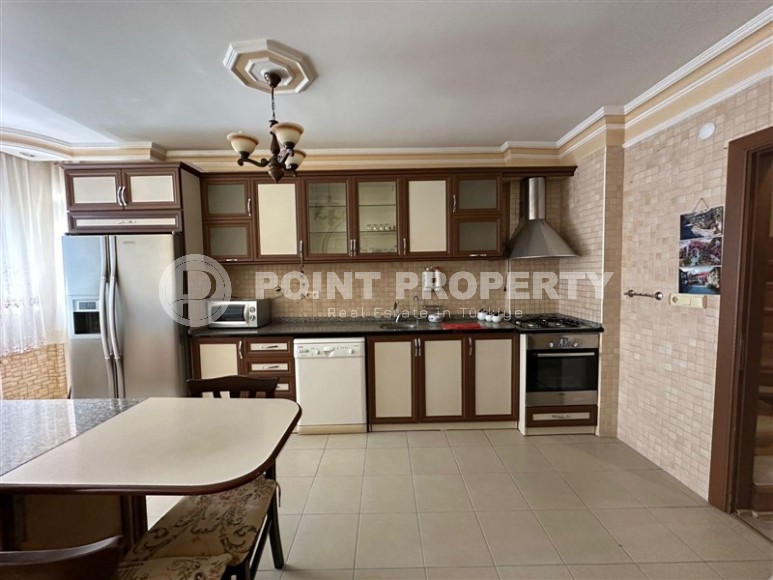 Большая квартира в центре Алании с террасой и джакузи-id-8485-фото-16